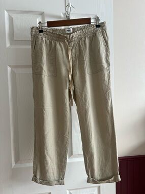 Women’s Lightweight Drawstring Linen Capris- Beige